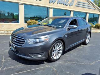 2018 Ford Taurus