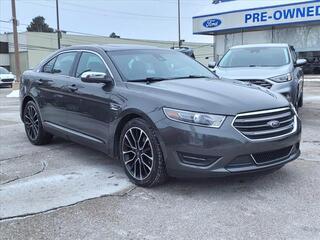 2019 Ford Taurus