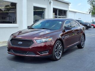 2018 Ford Taurus