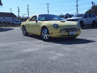 2002 Ford Thunderbird