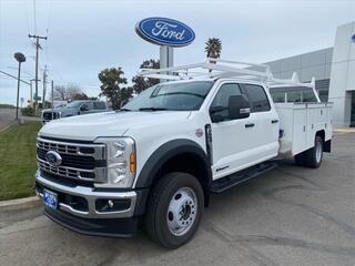 2024 Ford F-550SD