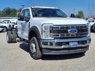 2024 Ford F-450 Chassis