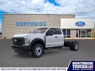 2025 Ford F-550SD