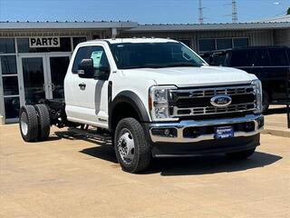 2024 Ford Chassis Cab