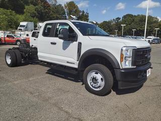 2024 Ford Super Duty F-550 DRW