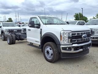 2025 Ford F550 REG CAB 4X2