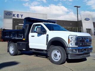 2024 Ford F-600SD