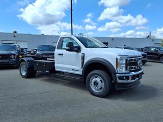 2024 Ford F-600SD