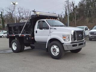 2024 Ford F-650 Gas