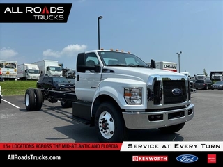 2025 Ford F-750