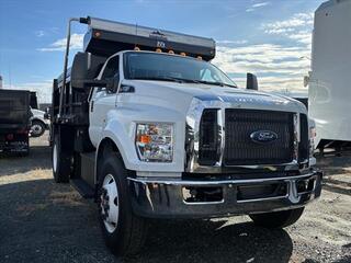 2025 Ford F750