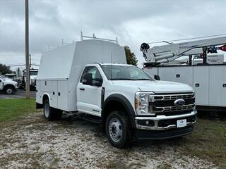 2024 Ford F-550