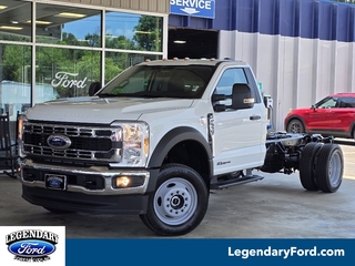 2025 Ford F-550SD