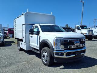 2025 Ford F550