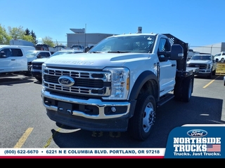 2025 Ford F-550SD