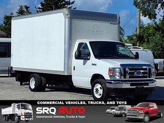 2022 Ford E350