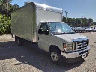 2025 Ford E-Series