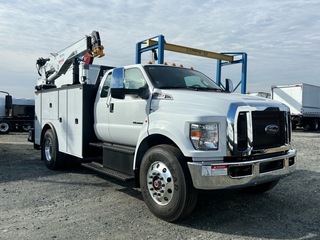2025 Ford F-750
