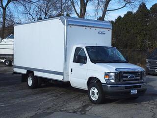 2024 Ford E-450SD for sale in Carol Stream IL