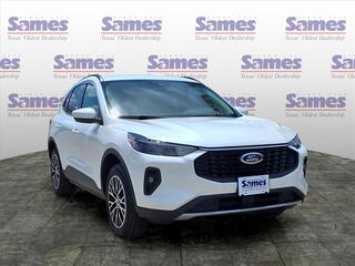 2025 Ford Escape Plug-In Hybrid