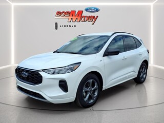 2023 Ford Escape for sale in Fowlerville MI