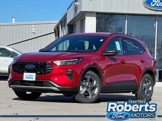 2025 Ford Escape Hybrid