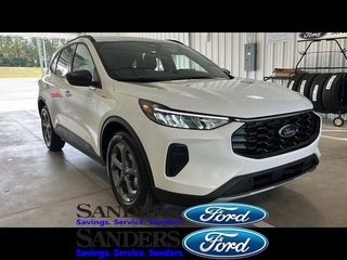 2025 Ford Escape Hybrid
