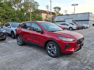 2025 Ford Escape Hybrid