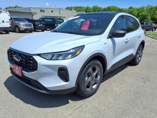 2025 Ford Escape Hybrid
