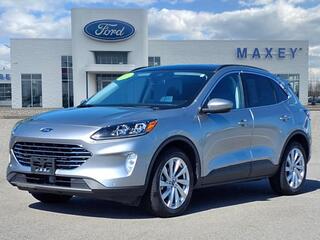2021 Ford Escape Hybrid for sale in Fowlerville MI