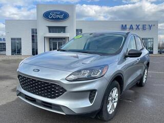 2022 Ford Escape for sale in Fowlerville MI