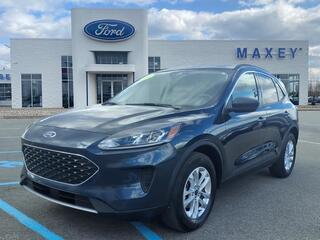 2022 Ford Escape for sale in Fowlerville MI