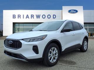 2023 Ford Escape for sale in Saline MI