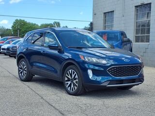 2020 Ford Escape for sale in Livonia MI