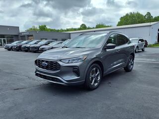 2023 Ford Escape for sale in Cortland OH