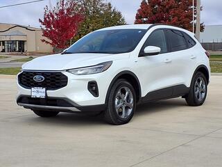 2025 Ford Escape Hybrid