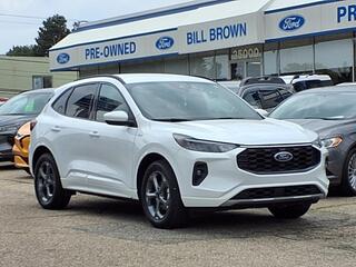 2023 Ford Escape Hybrid for sale in Livonia MI