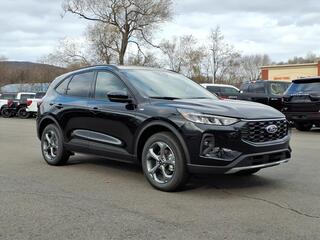 2026 Ford Escape Hybrid