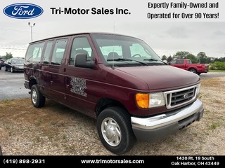 2004 Ford E-Series