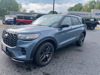 2025 Ford Explorer