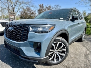 2025 Ford Explorer