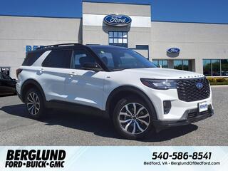 2025 Ford Explorer