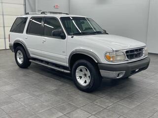 2000 Ford Explorer