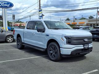 2025 Ford F-150 Lightning