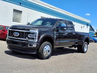 2025 Ford F-450 Super Duty for sale in Walled Lake MI