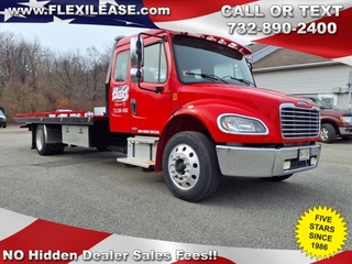 2012 Freightliner M2 106