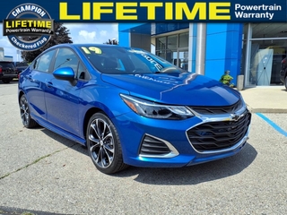2019 Chevrolet Cruze for sale in Fowlerville MI