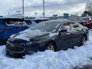 2016 Chevrolet Malibu for sale in Cincinnati OH