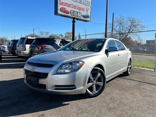 2011 Chevrolet Malibu for sale in Woodhaven MI