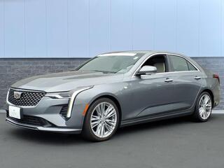 2022 Cadillac CT4